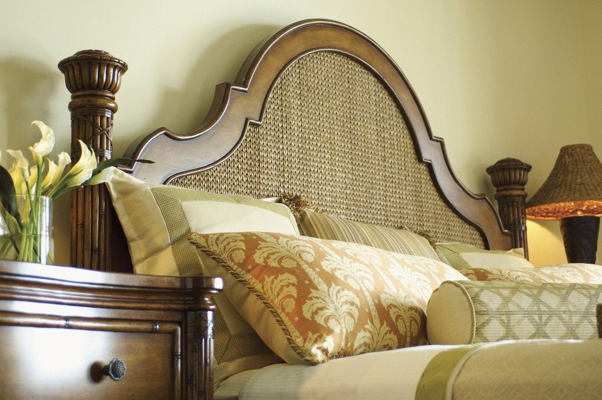 Tommy Bahama Home Island Estate Round Hill Bed