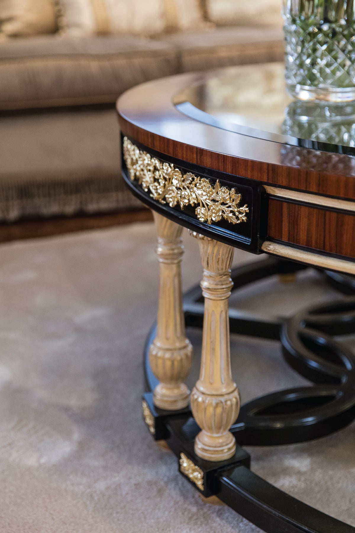 Classico Round Coffee Table